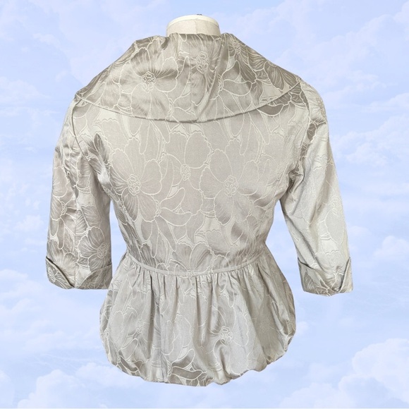 J JILL Peplum Jacket Jacquard Embroidered 3/4 Sleeve Silver Grey Coat 4 Holiday - Picture 3 of 7
